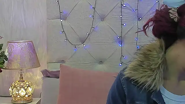 Snapshot of Pamelamiler__ chatting on September 2025 11:47:01 AM Pamelamiler online show from September 2025 11:47:01 AM