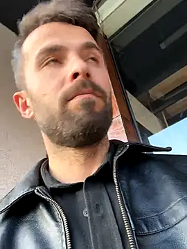 Snapshot of S-kt-et chatting on October 2025 02:18:01 PM S-kt-et online show from October 2025 02:18:01 PM