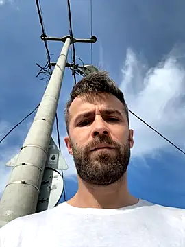 Snapshot of S-kt-et chatting on November 2025 10:28:01 AM S-kt-et online show from November 2025 10:28:01 AM