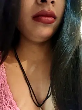 Snapshot of Maahhii_2 chatting on October 2025 05:12:02 PM Maahhii 2 online show from October 2025 05:12:02 PM