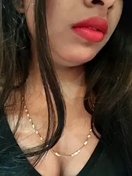 Snapshot of Maahhii_2 chatting on November 2025 02:06:01 PM Maahhii 2 online show from November 2025 02:06:01 PM