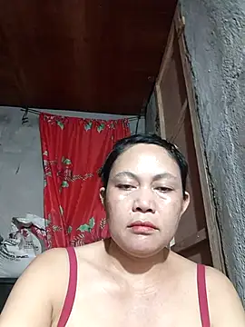 Snapshot of Everleigh_mom chatting on September 2025 10:15:02 AM Everleigh mom online show from September 2025 10:15:02 AM