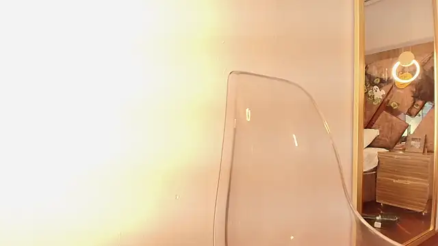 zarah andrew   online show from October 2025 12:03:02 PM