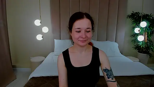 NancyJonson online show from September 2025 03:30:01 AM