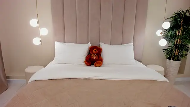 NancyJonson online show from September 2025 03:29:01 AM