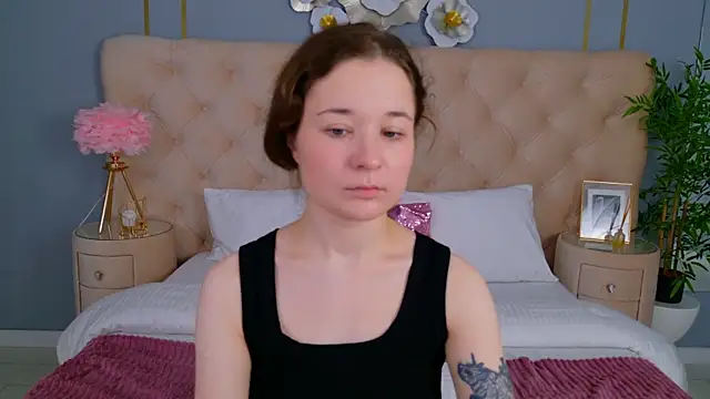 NancyJonson online show from October 2025 03:34:02 AM