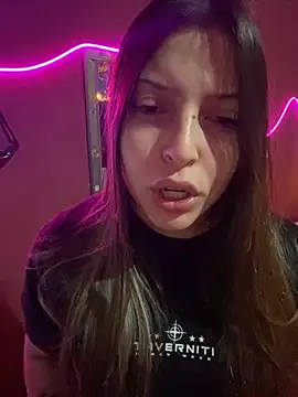 Snapshot of kiramedi chatting on November 2025 04:13:02 AM kiramedi online show from November 2025 04:13:02 AM