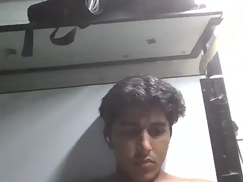 Snapshot of HarryChoudhary21 chatting on November 2025 07:07:02 PM HarryChoudhary21 online show from November 2025 07:07:02 PM