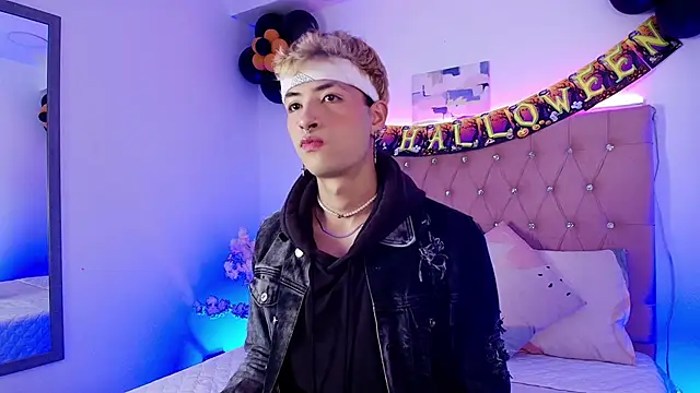 Snapshot of OzorioDany chatting on October 2025 03:53:01 AM OzorioDany online show from October 2025 03:53:01 AM