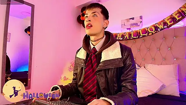 Snapshot of OzorioDany chatting on November 2025 03:41:01 AM OzorioDany online show from November 2025 03:41:01 AM