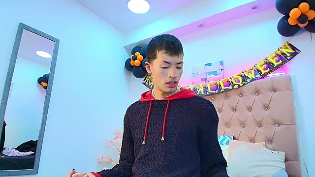 Snapshot of OzorioDany chatting on November 2025 03:53:02 AM OzorioDany online show from November 2025 03:53:02 AM