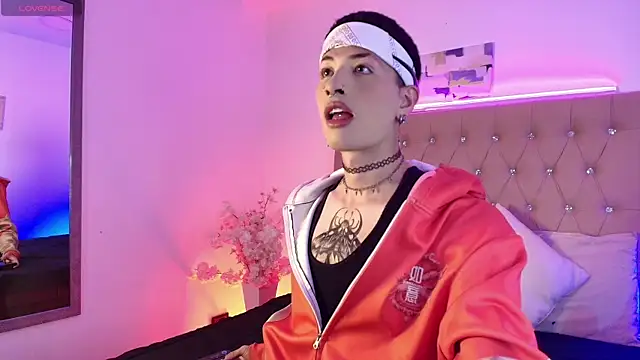 Snapshot of OzorioDany chatting on November 2025 04:11:02 AM OzorioDany online show from November 2025 04:11:02 AM