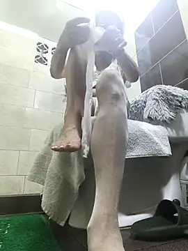 Snapshot of MaryeLunna chatting on October 2025 11:11:02 AM MaryeLunna online show from October 2025 11:11:02 AM