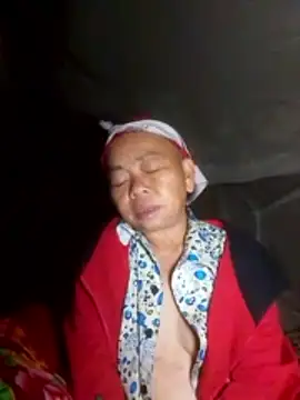 VangLe73 online show from October 2025 06:21:01 PM