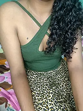 Snapshot of Tamilpallavi chatting on October 2025 02:47:02 PM Tamilpallavi online show from October 2025 02:47:02 PM