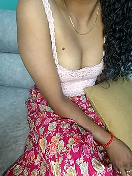 Snapshot of Tamilpallavi chatting on October 2025 03:39:02 AM Tamilpallavi online show from October 2025 03:39:02 AM