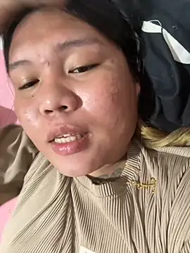 Snapshot of pinay_tynee chatting on October 2025 02:23:02 AM pinay tynee online show from October 2025 02:23:02 AM