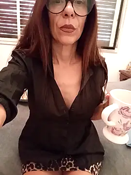 Snapshot of Esmeralda_passion chatting on September 2025 11:33:02 AM Esmeralda passion online show from September 2025 11:33:02 AM