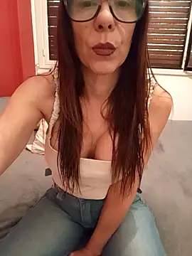 Snapshot of Esmeralda_passion chatting on October 2025 09:46:02 AM Esmeralda passion online show from October 2025 09:46:02 AM