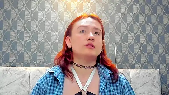 Snapshot of AliaMiller_ chatting on September 2025 11:32:02 PM AliaMiller online show from September 2025 11:32:02 PM