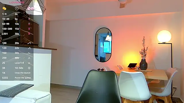 Snapshot of Michael_Salens chatting on October 2025 09:46:01 PM Michael Salens online show from October 2025 09:46:01 PM