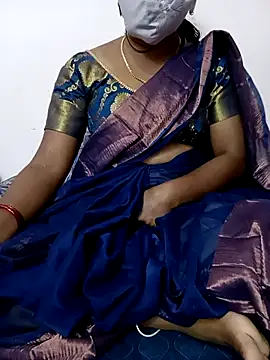 Snapshot of Cute_Renuka chatting on October 2025 04:33:01 PM Cute Renuka online show from October 2025 04:33:01 PM