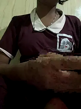 Snapshot of sakshi5533 chatting on October 2025 05:58:02 PM sakshi5533 online show from October 2025 05:58:02 PM