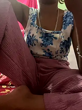 Snapshot of sakshi5533 chatting on November 2025 05:15:01 PM sakshi5533 online show from November 2025 05:15:01 PM