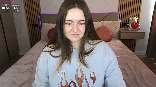 Mysti Kate online show from September 2025 02:05:02 PM
