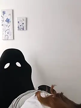 SUSY  06 online show from October 2025 12:13:02 PM