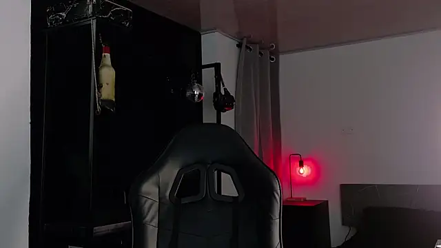 Snapshot of Angelabl0odborne chatting on October 2025 07:35:02 PM Angelabl0odborne online show from October 2025 07:35:02 PM