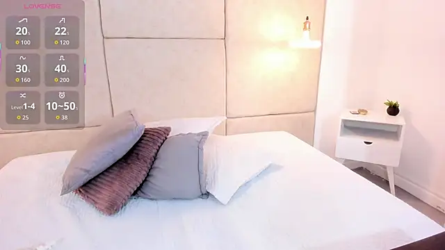 zahida  online show from November 2025 06:52:02 PM