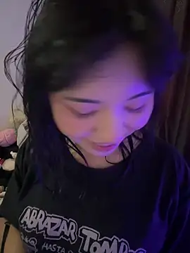 Snapshot of Kitty_yukimura chatting on November 2025 09:38:01 PM Kitty yukimura online show from November 2025 09:38:01 PM