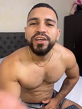 vincentjaxon online show from October 2025 12:34:02 PM