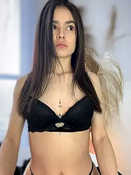 Snapshot of Sofi_Leal chatting on November 2025 11:54:01 AM Sofi Leal online show from November 2025 11:54:01 AM