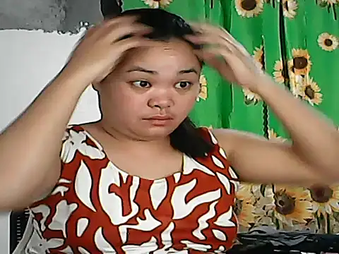 CreamyPussy4uxx online show from October 2025 06:40:02 PM