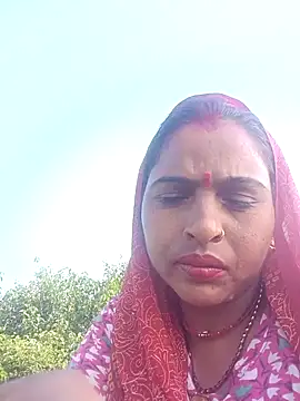 Hot bhi online show from September 2025 10:59:01 AM