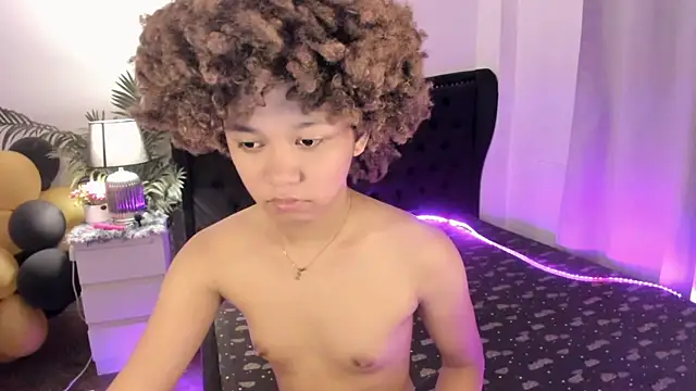 Snapshot of 9INCHESHARDCOCK chatting on November 2025 10:17:01 AM 9INCHESHARDCOCK online show from November 2025 10:17:01 AM