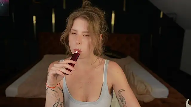 BadAfina online show from October 2025 10:13:02 AM