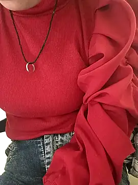 Alia-00 online show from October 2025 04:15:02 AM