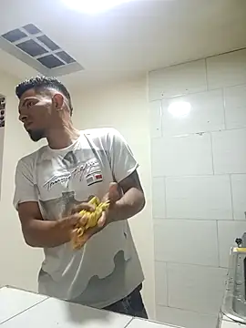 Snapshot of MI_GERALD chatting on September 2025 04:07:01 PM MI GERALD online show from September 2025 04:07:01 PM