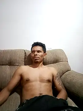 Snapshot of MI_GERALD chatting on October 2025 05:41:02 AM MI GERALD online show from October 2025 05:41:02 AM