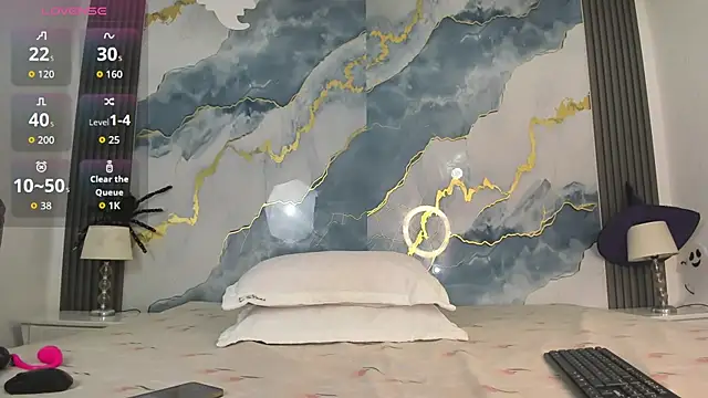 ElaineStark online show from October 2025 04:01:02 AM