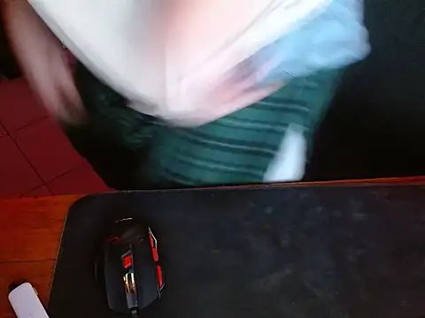 Snapshot of Luacsboy22 chatting on September 2025 11:38:01 PM Luacsboy22 online show from September 2025 11:38:01 PM