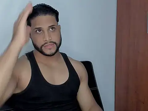 Pier Simons online show from September 2025 05:00:01 AM