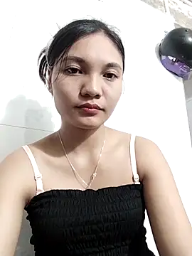 Duyen02 online show from September 2025 05:26:03 PM