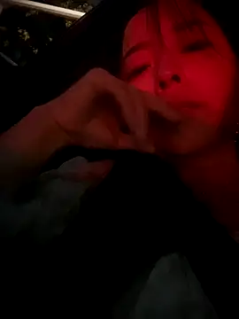 xiao-mo520 online show from September 2025 10:42:02 AM