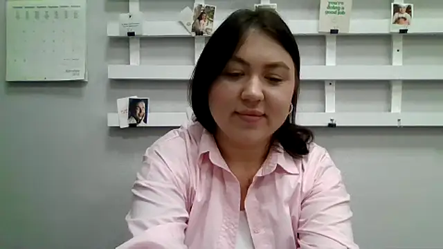 LoveNugget online show from October 2025 07:18:02 AM