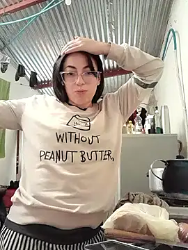 Snapshot of Miranda_sexlove_ chatting on December 2025 04:01:02 PM Miranda sexlove online show from December 2025 04:01:02 PM