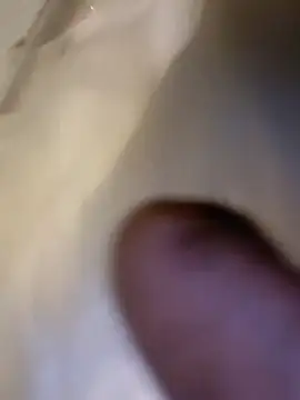 Snapshot of Hungwell1515 chatting on October 2025 02:51:02 AM Hungwell1515 online show from October 2025 02:51:02 AM